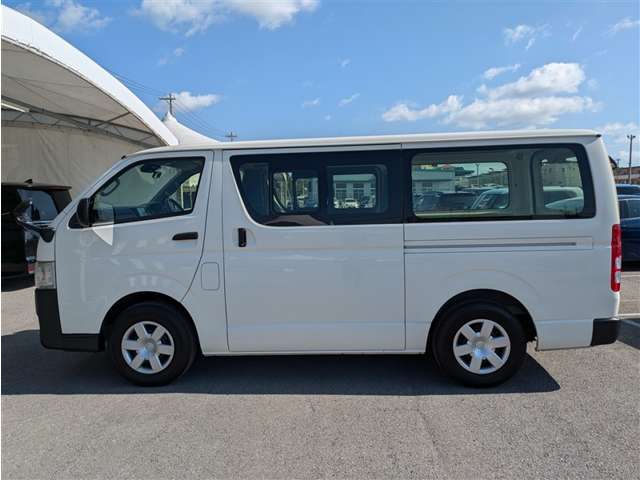 トヨタ ハイエースバン