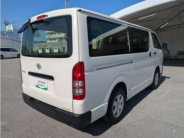 トヨタ ハイエースバン
