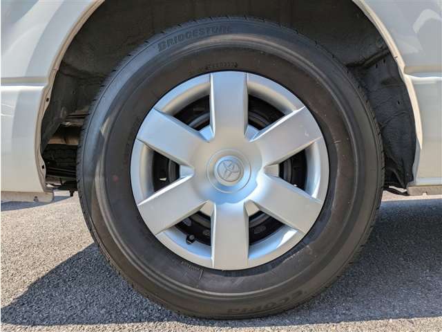 トヨタ ハイエースバン