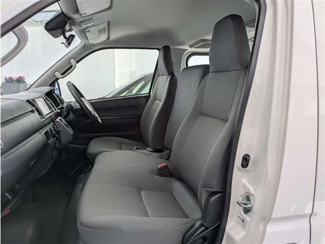 トヨタ ハイエースバン