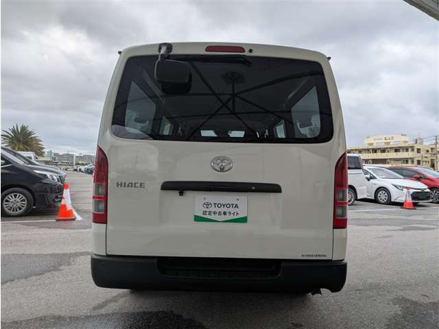 トヨタ ハイエースバン