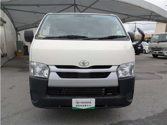 トヨタ ハイエースバン