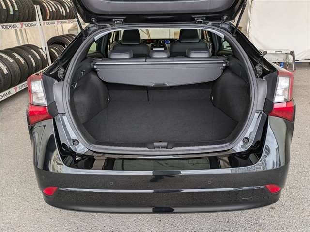 トヨタ プリウス