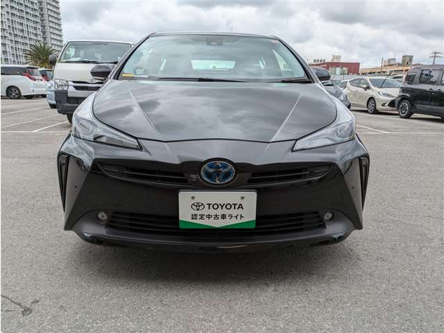 トヨタ プリウス