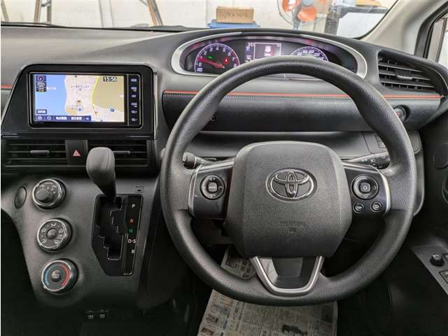 トヨタ シエンタ