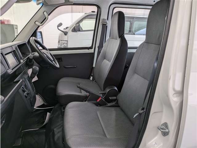 ダイハツ ハイゼットカーゴ