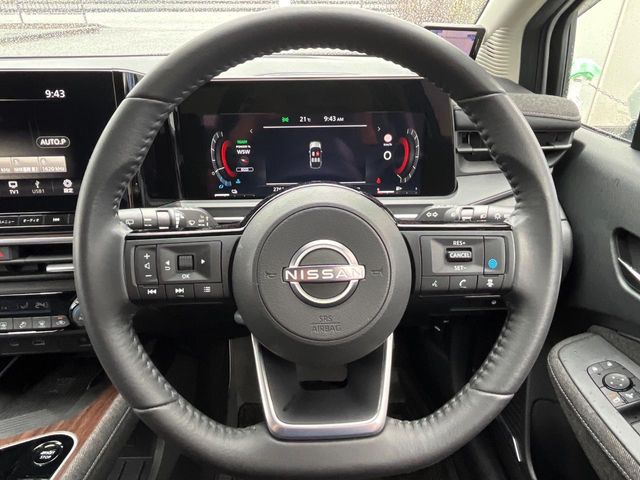 日産 ノートオーラ