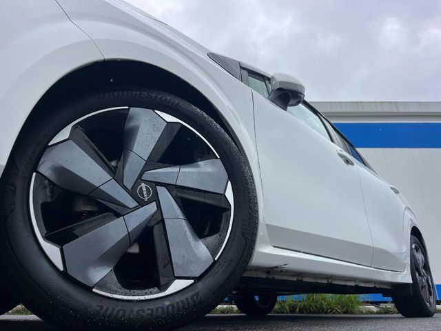 日産 ノートオーラ