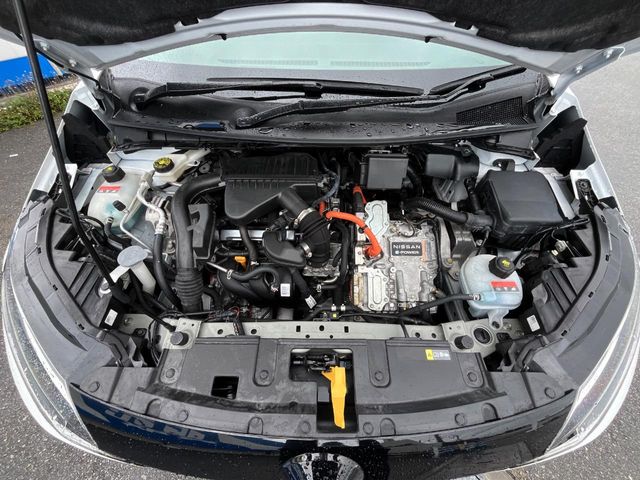 日産 ノートオーラ