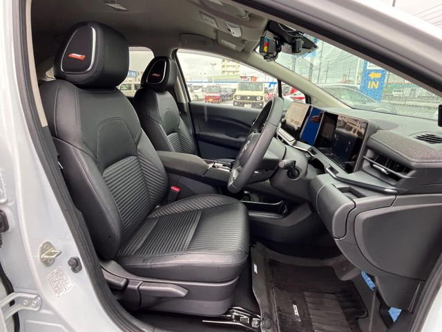 日産 ノートオーラ