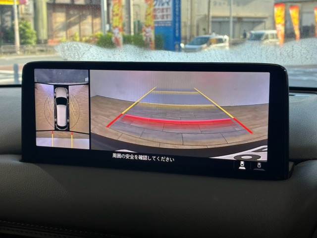 マツダ CX-8