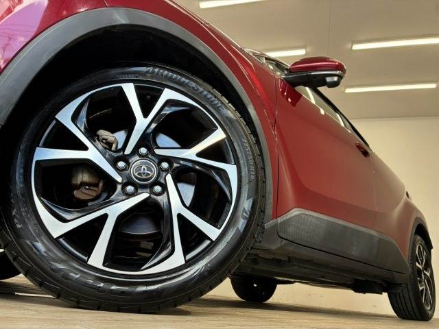 トヨタ C-HR
