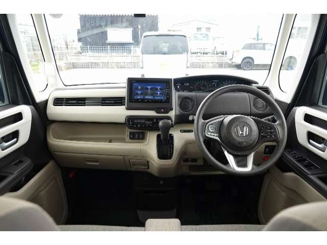 ホンダ N-BOX