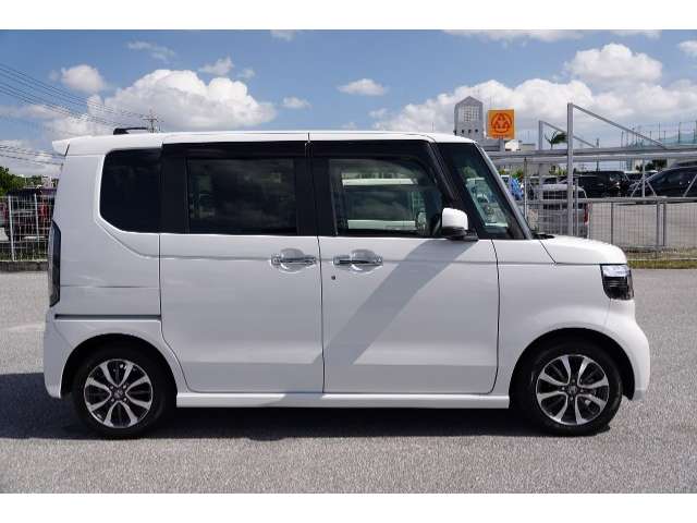 ホンダ N-BOX