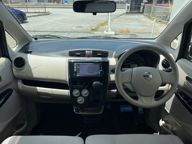日産 デイズ