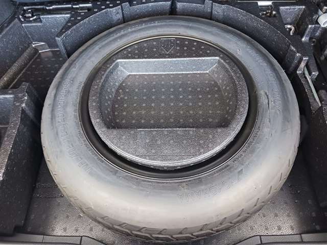トヨタ C-HR