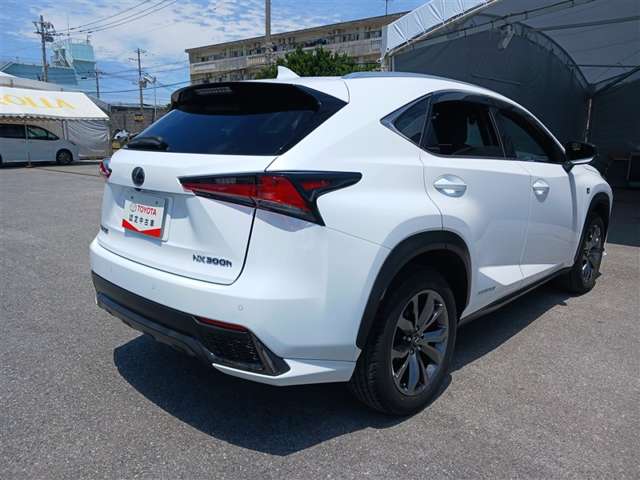 レクサス NX