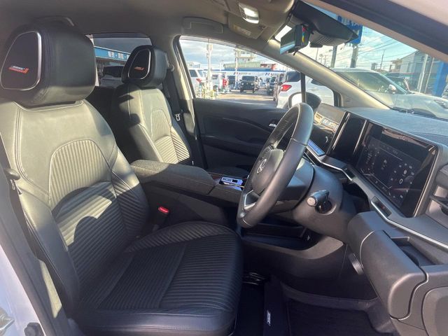 日産 ノートオーラ