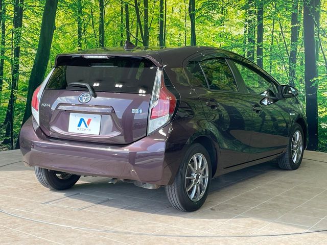 トヨタ アクア