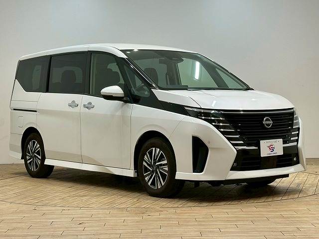 日産 セレナ