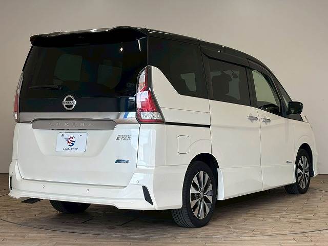 日産 セレナ