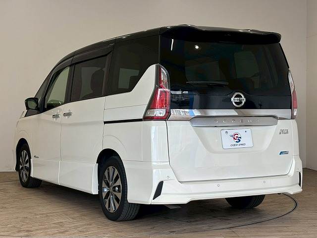 日産 セレナ