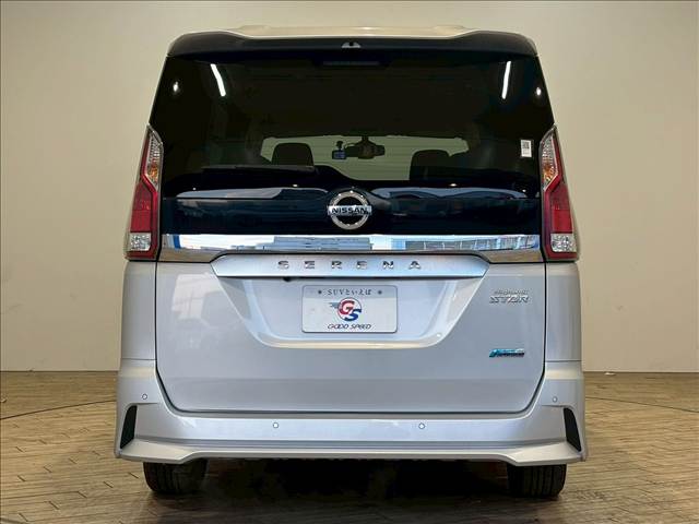 日産 セレナ