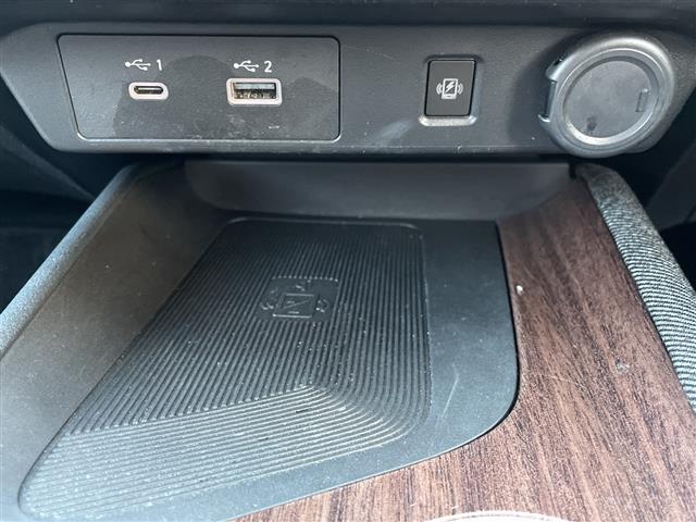 日産 ノートオーラ