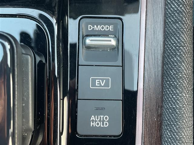 日産 ノートオーラ