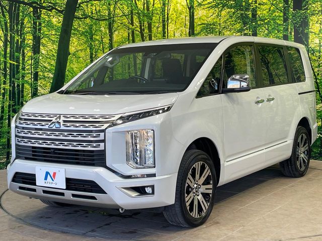 三菱 デリカD：5