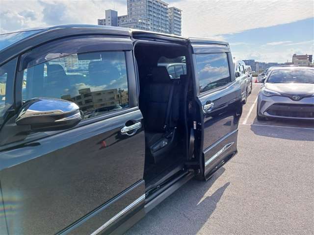 トヨタ ヴォクシー