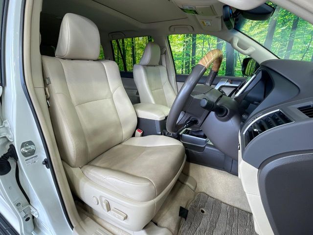 トヨタ ランドクルーザープラド