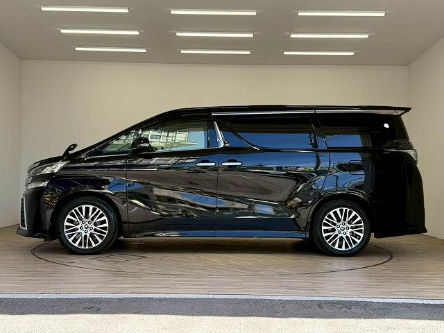 トヨタ ヴェルファイア