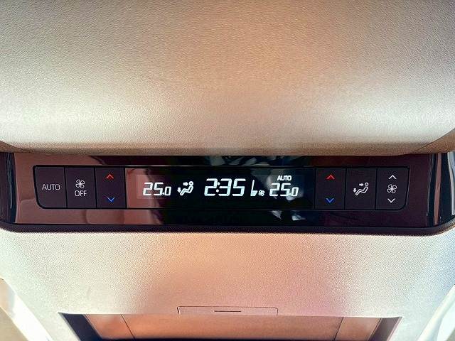 トヨタ ヴェルファイア