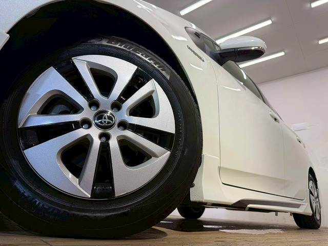 トヨタ プリウス