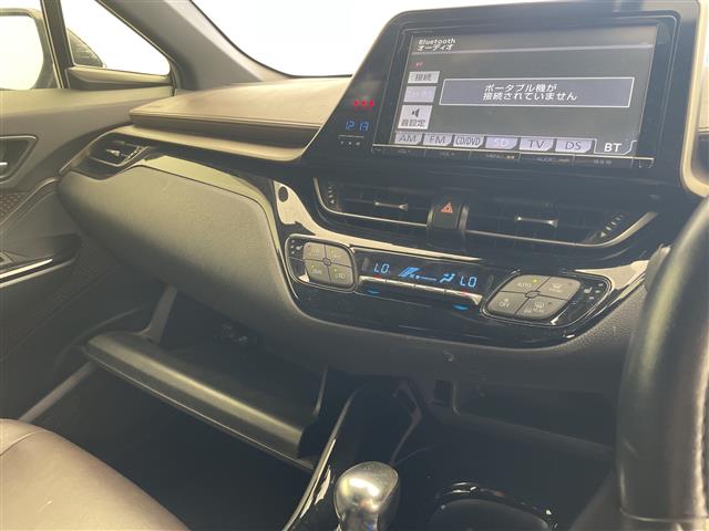 トヨタ C-HR