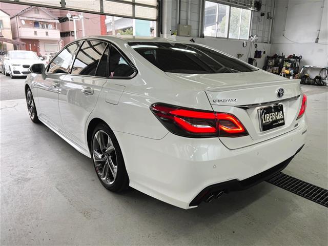 トヨタ クラウン