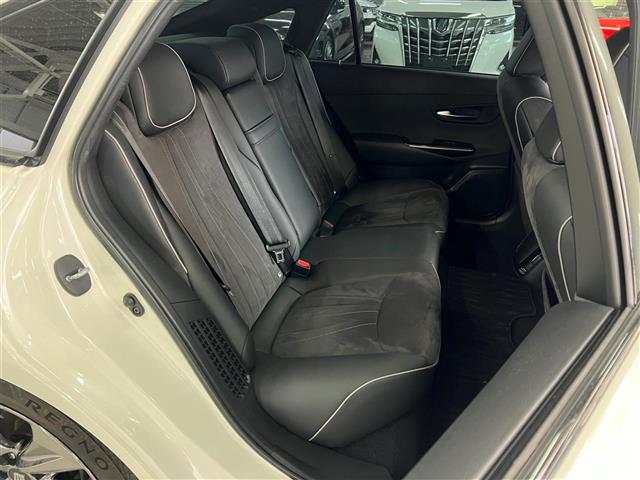 トヨタ クラウン