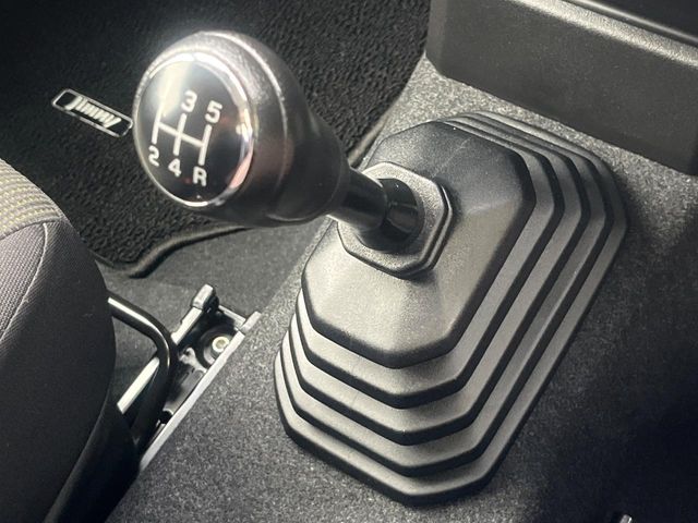 スズキ ジムニー