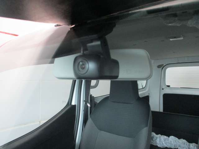 日産 NV200バネットバン