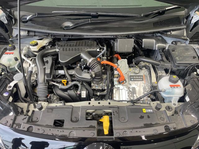 日産 ノートオーラ
