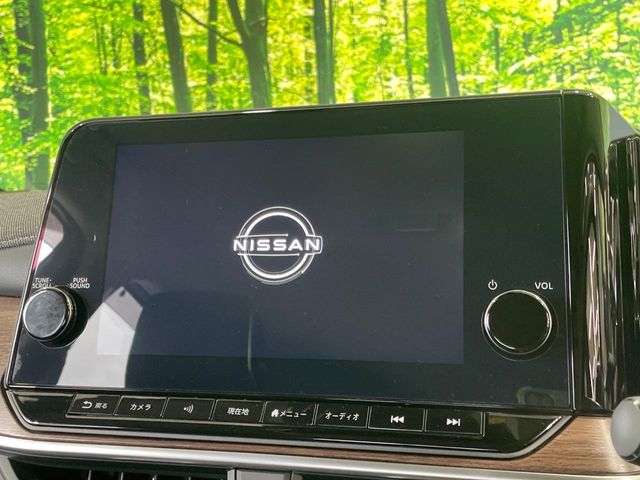 日産 ノートオーラ