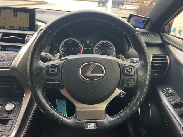 レクサス NX