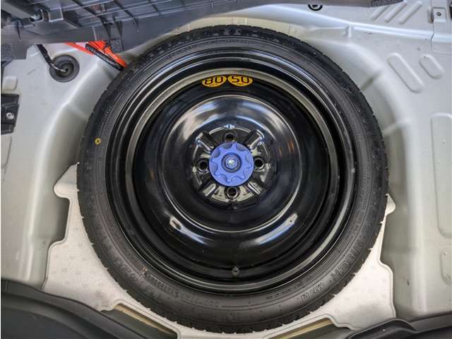 トヨタ アクア