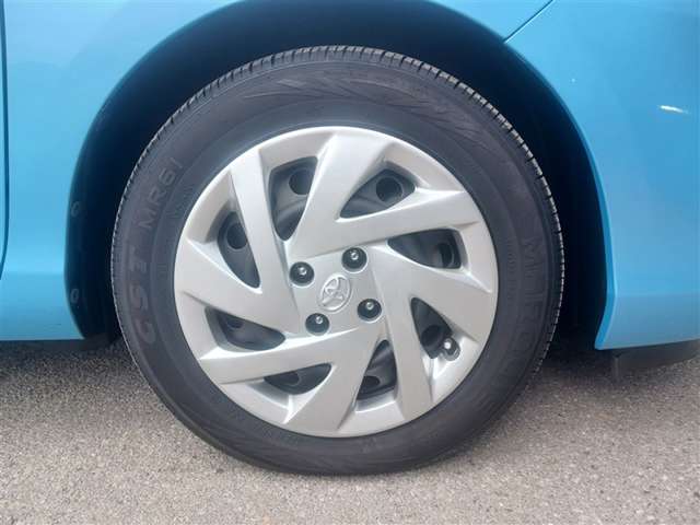 トヨタ アクア