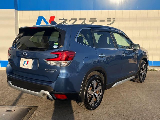 スバル フォレスター