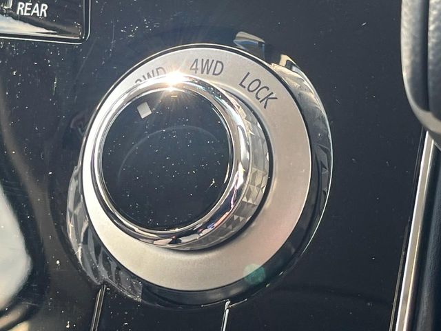 三菱 デリカD：5