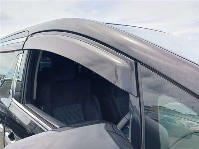 トヨタ ヴェルファイア