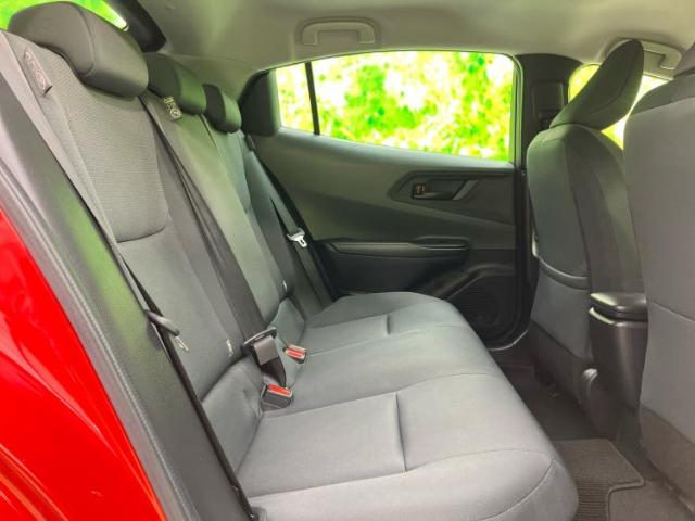 トヨタ プリウス