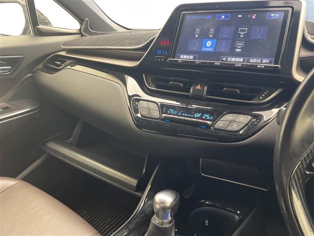 トヨタ C-HR